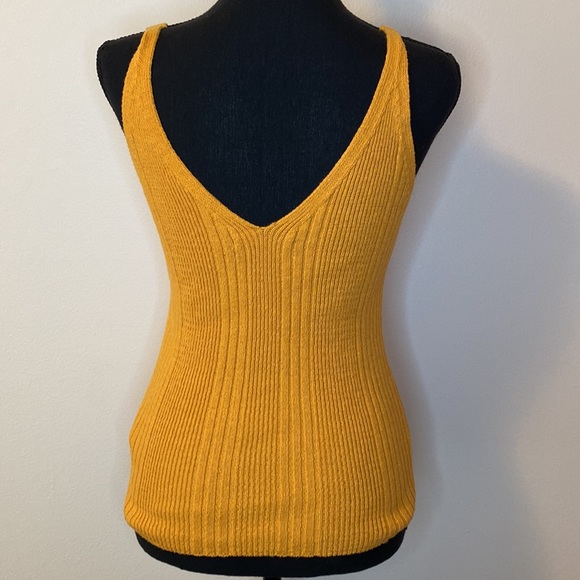 Anthropologie Knit V-Neck Tank in Gold - Picture 5 of 6